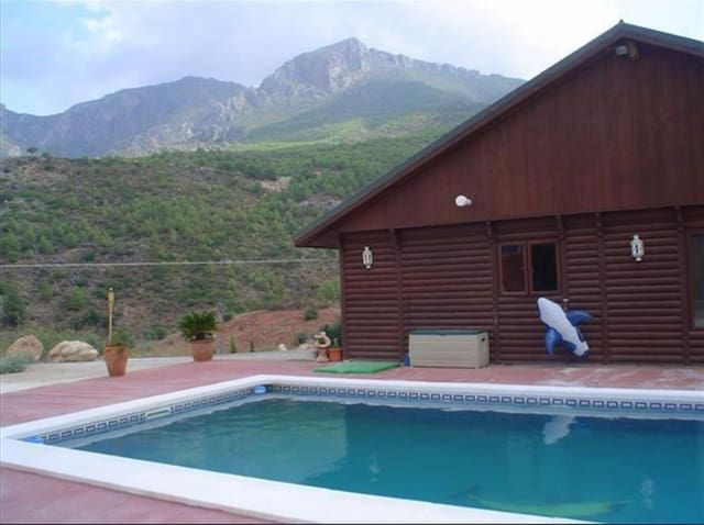 3 bedroom Wooden Home for sale in Ardales with pool garage - € 425,000 (Ref: 9631859)
