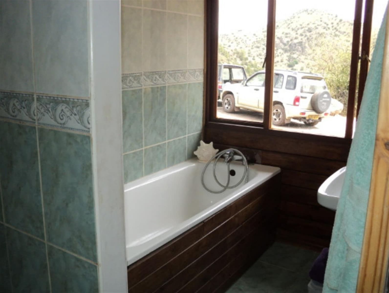 3 bedroom Wooden Home for sale in Ardales with pool garage - € 425,000 (Ref: 9631859)