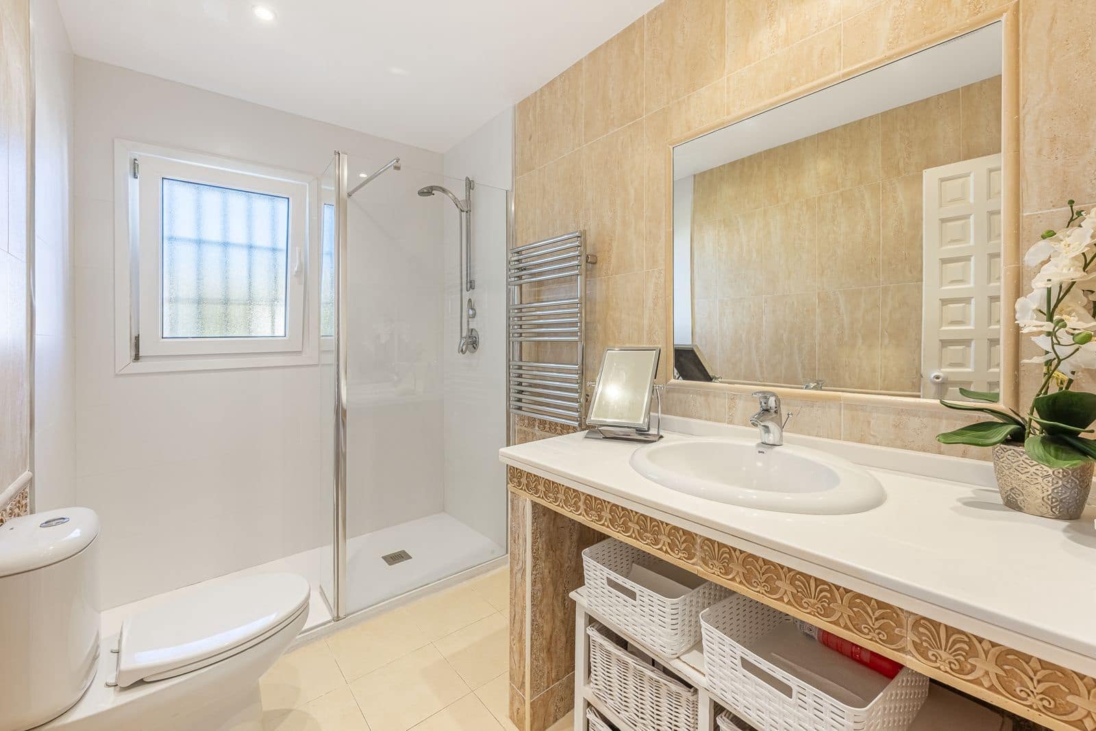 3 slaapkamer Villa te koop in Manilva met zwembad - € 475.000 (Ref: 9632633)