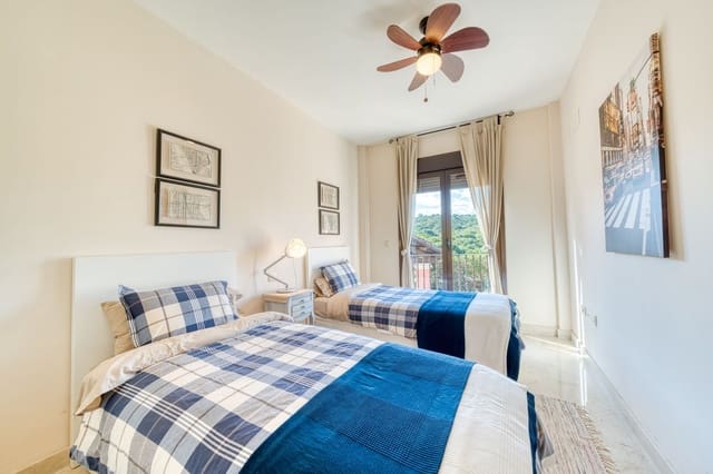 3 slaapkamer Huis te koop in Estepona met zwembad garage - € 479.000 (Ref: 9635009)