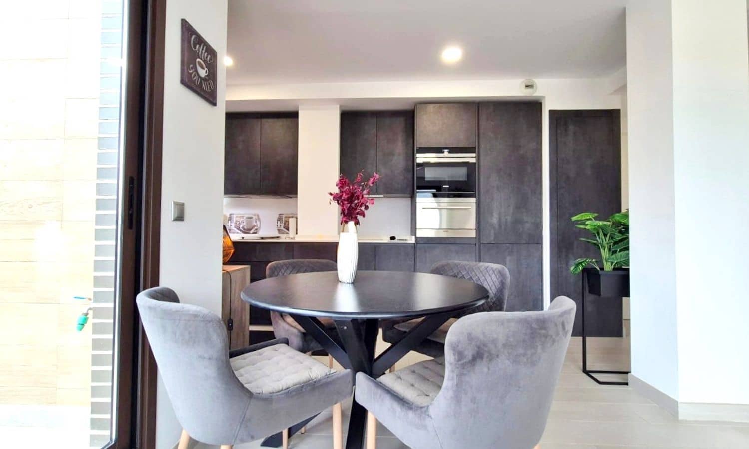 2 slaapkamer Appartement te koop in Denia met zwembad garage - € 349.000 (Ref: 10031437)