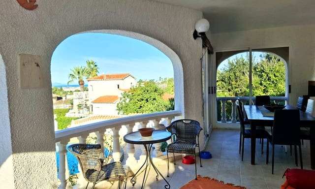 3 Zimmer Villa zu verkaufen in El Montgó, Dénia mit Pool Garage - 635.000 € (Ref: 10036331)