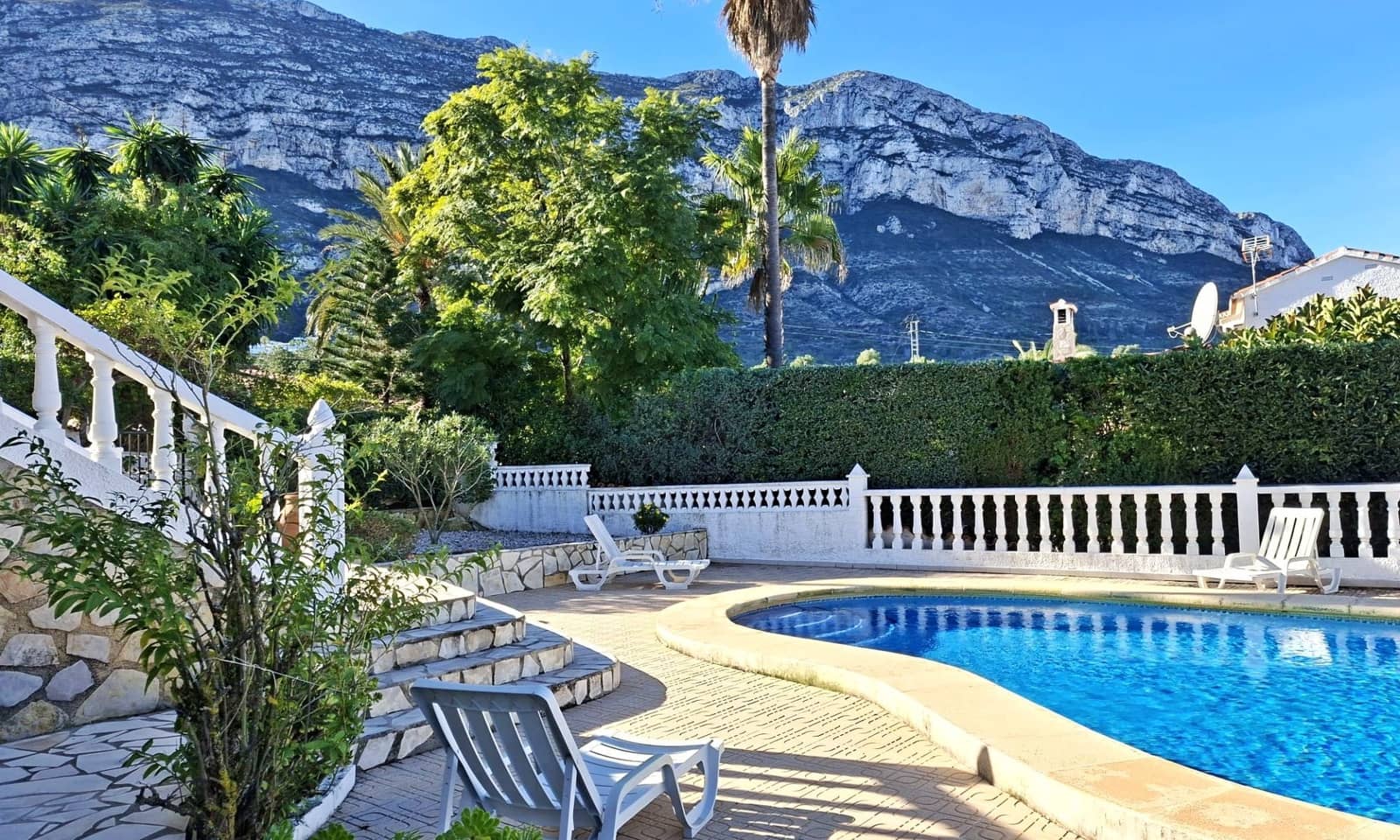 3 soveværelse Villa til salg i Denia med swimmingpool garage - € 635.000 (Ref: 10036331)