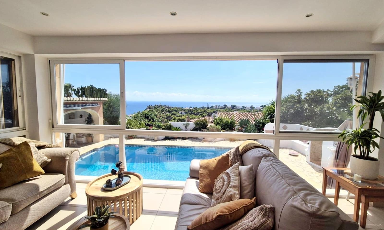 5 Zimmer Villa zu verkaufen in Javea / Xabia mit Pool Garage - 1.425.000 € (Ref: 10090086)