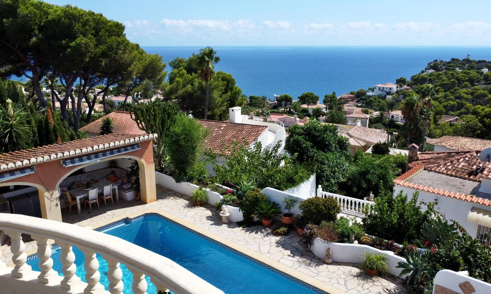 5 Zimmer Villa zu verkaufen in Javea / Xabia mit Pool Garage - 1.425.000 € (Ref: 10090086)