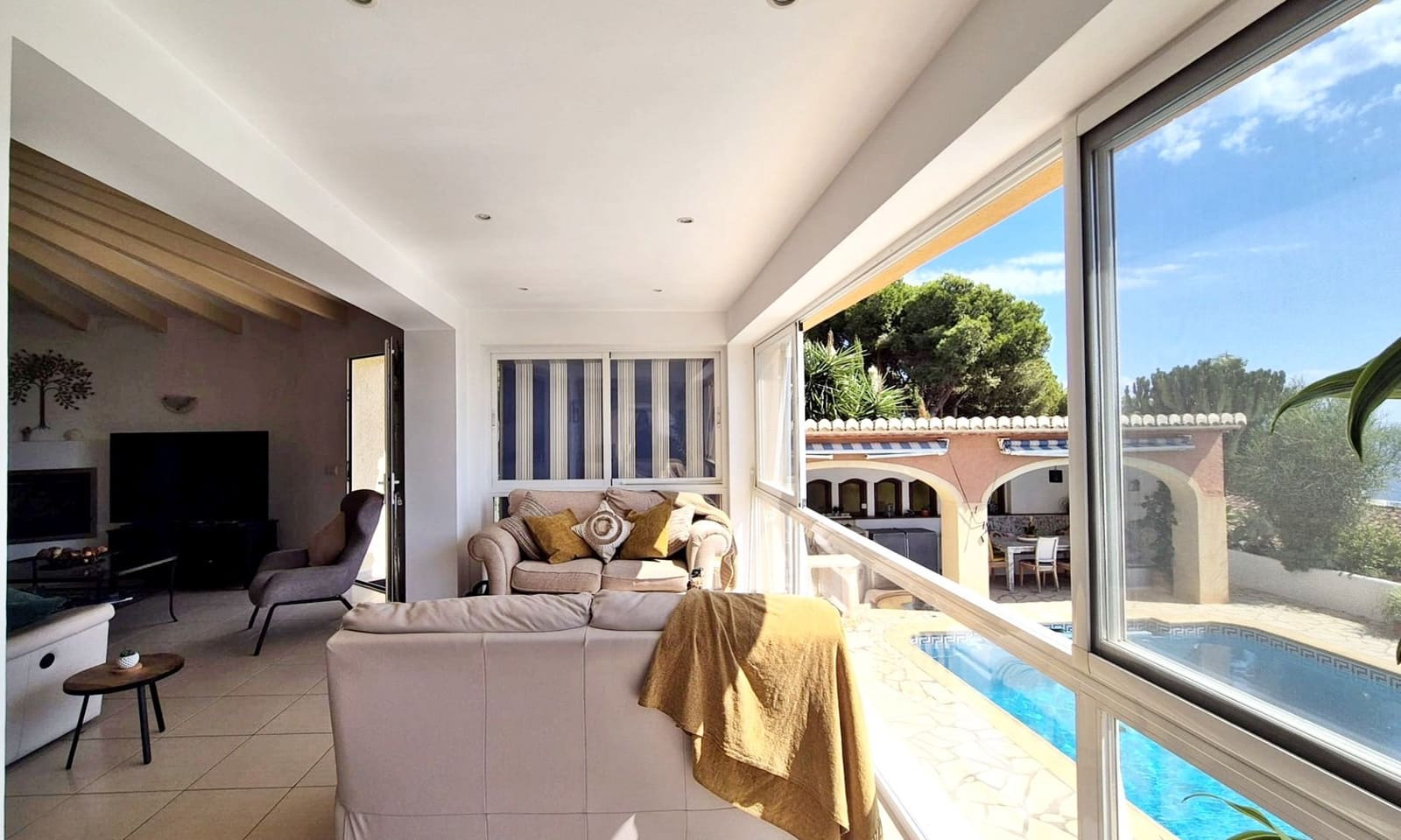 5 Zimmer Villa zu verkaufen in Javea / Xabia mit Pool Garage - 1.425.000 € (Ref: 10090086)
