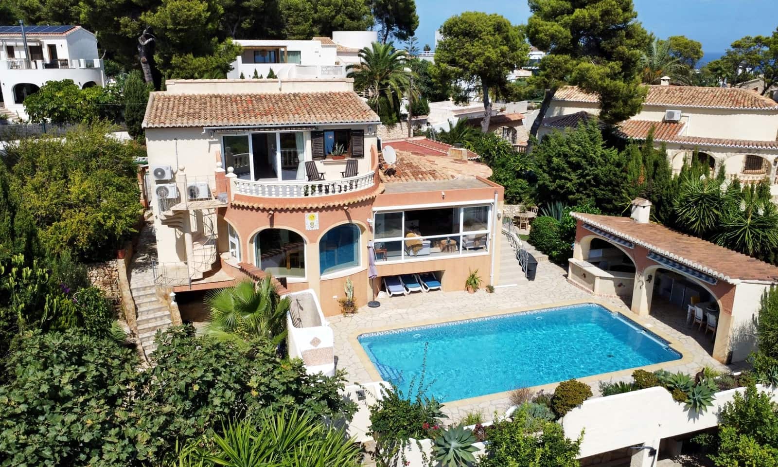 5 Zimmer Villa zu verkaufen in Javea / Xabia mit Pool Garage - 1.425.000 € (Ref: 10090086)