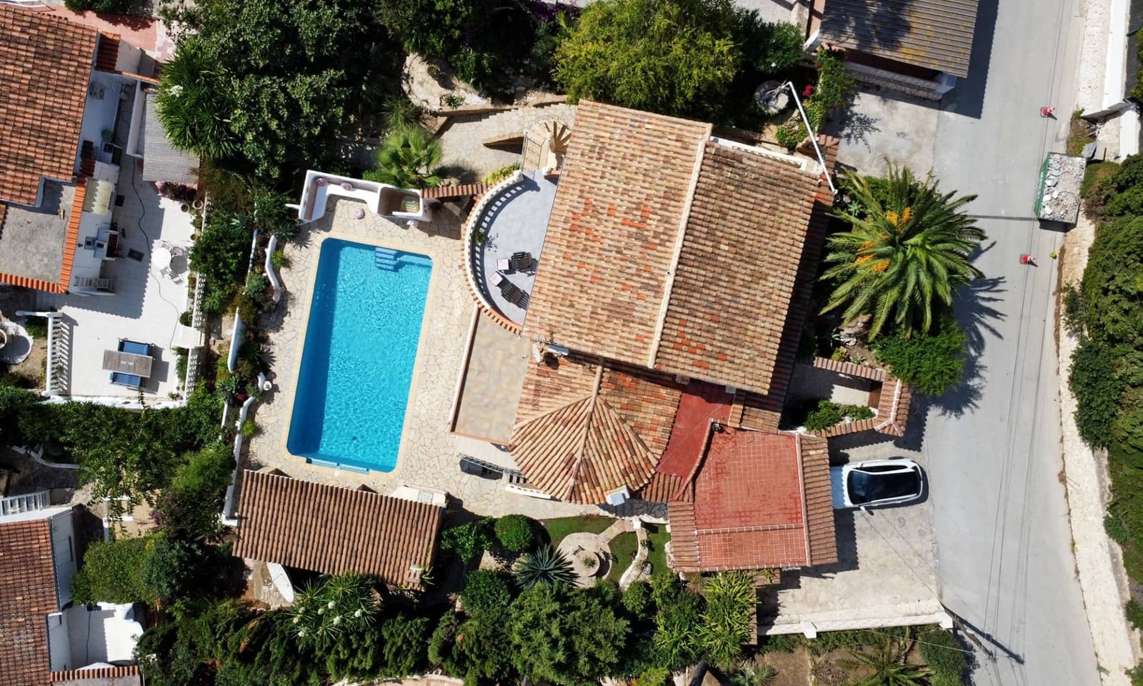 5 Zimmer Villa zu verkaufen in Javea / Xabia mit Pool Garage - 1.425.000 € (Ref: 10090086)