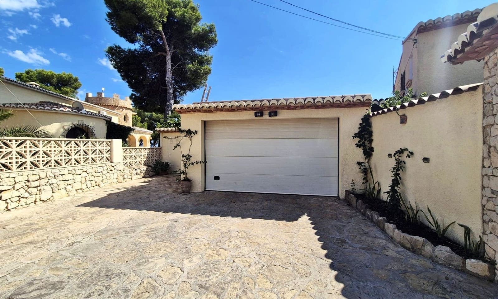 5 Zimmer Villa zu verkaufen in Javea / Xabia mit Pool Garage - 1.425.000 € (Ref: 10090086)