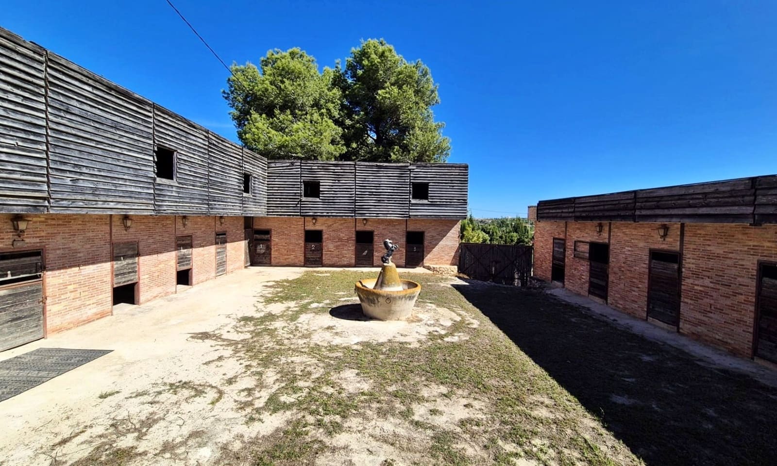 10 camera da letto Finca/Casa di Campagna in vendita in Teulada con piscina garage - 799.000 € (Rif: 10110478)