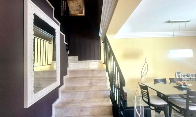 4 sovrum Semi-fristående Villa till salu i Pego med garage - 349 000 € (Ref: 10123393)