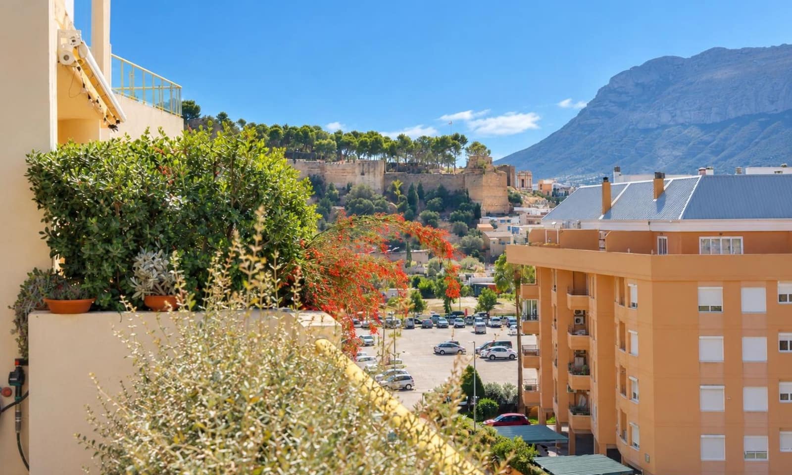 4 soverom Penthouse til salgs i Denia med svømmebasseng garasje - € 850 000 (Ref: 10135594)
