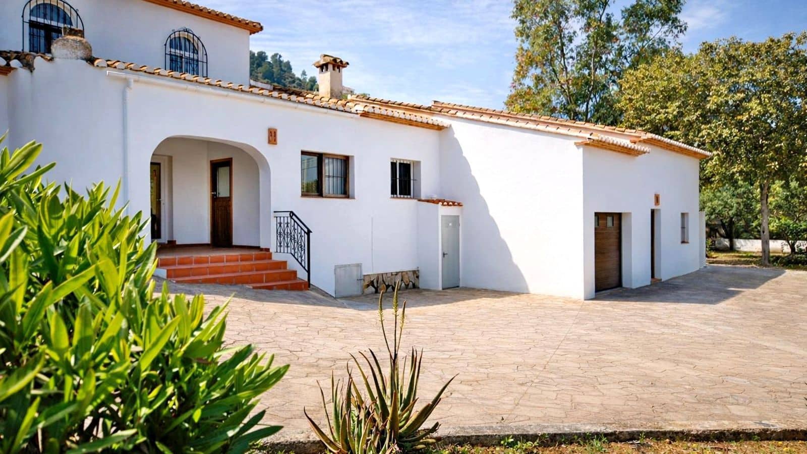 8 chambre Villa/Maison à vendre à Pedreguer avec piscine garage - 690 000 € (Ref: 10160914)