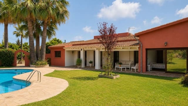 4 camera da letto Villa in vendita in La Xara - La Sella, Dénia con piscina garage - 895.000 € (Rif: 10164131)