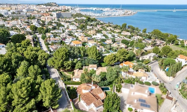 4 Zimmer Villa zu verkaufen in Las Rotas / Les Rotes, Dénia mit Pool Garage - 995.000 € (Ref: 10166074)