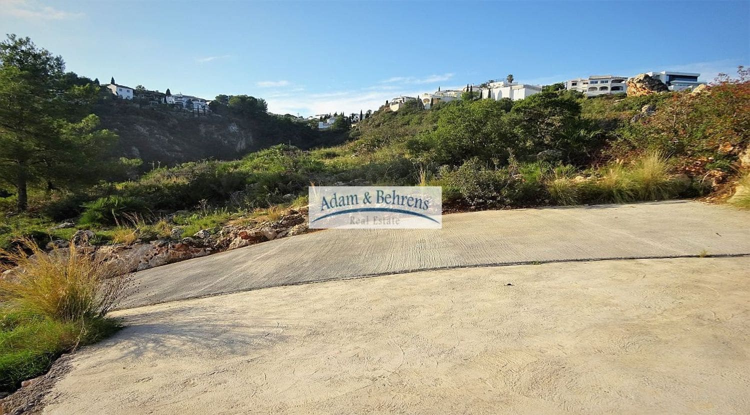 Undeveloped Land for sale in Denia - € 129,500 (Ref: 5911567)