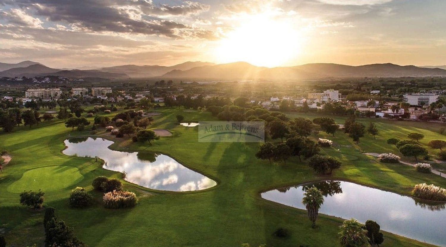 Undeveloped Land for sale in Oliva Nova - € 410,000 (Ref: 6860103)