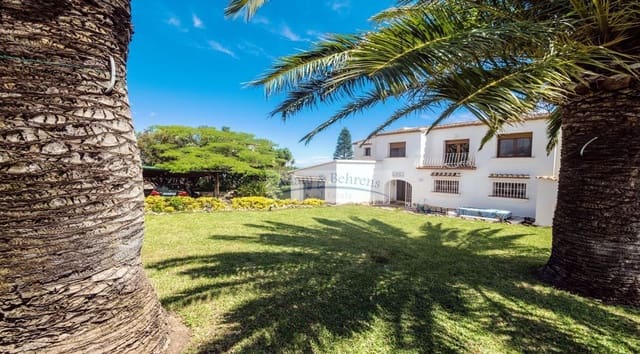 4 quarto Moradia para venda em Dénia com piscina garagem - 690 000 € (Ref: 6889410)