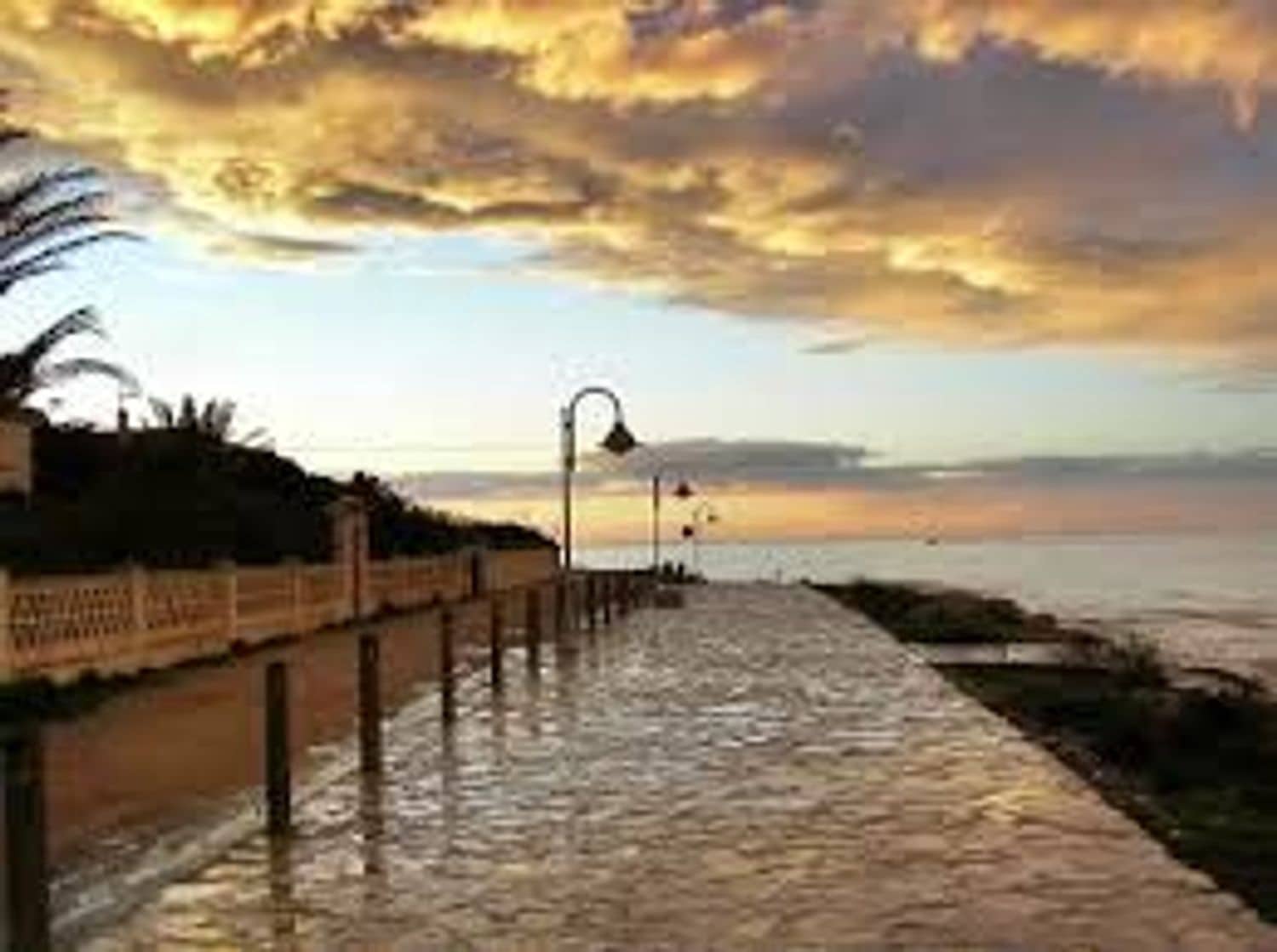 3 quarto Moradia para venda em Cumbre del Sol com piscina garagem - 1 375 000 € (Ref: 8061576)