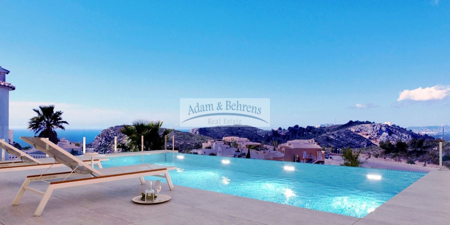 3 quarto Moradia para venda em Cumbre del Sol com piscina garagem - 1 375 000 € (Ref: 8061576)