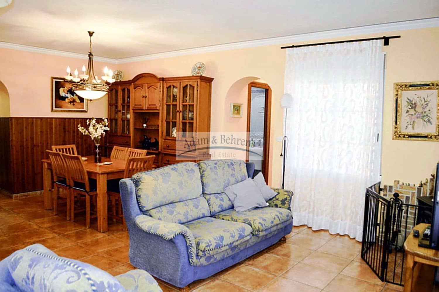 4 bedroom Villa for sale in Denia with pool garage - € 750,000 (Ref: 8110370)