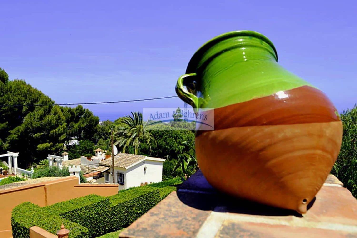 4 bedroom Villa for sale in Denia with pool garage - € 750,000 (Ref: 8110370)