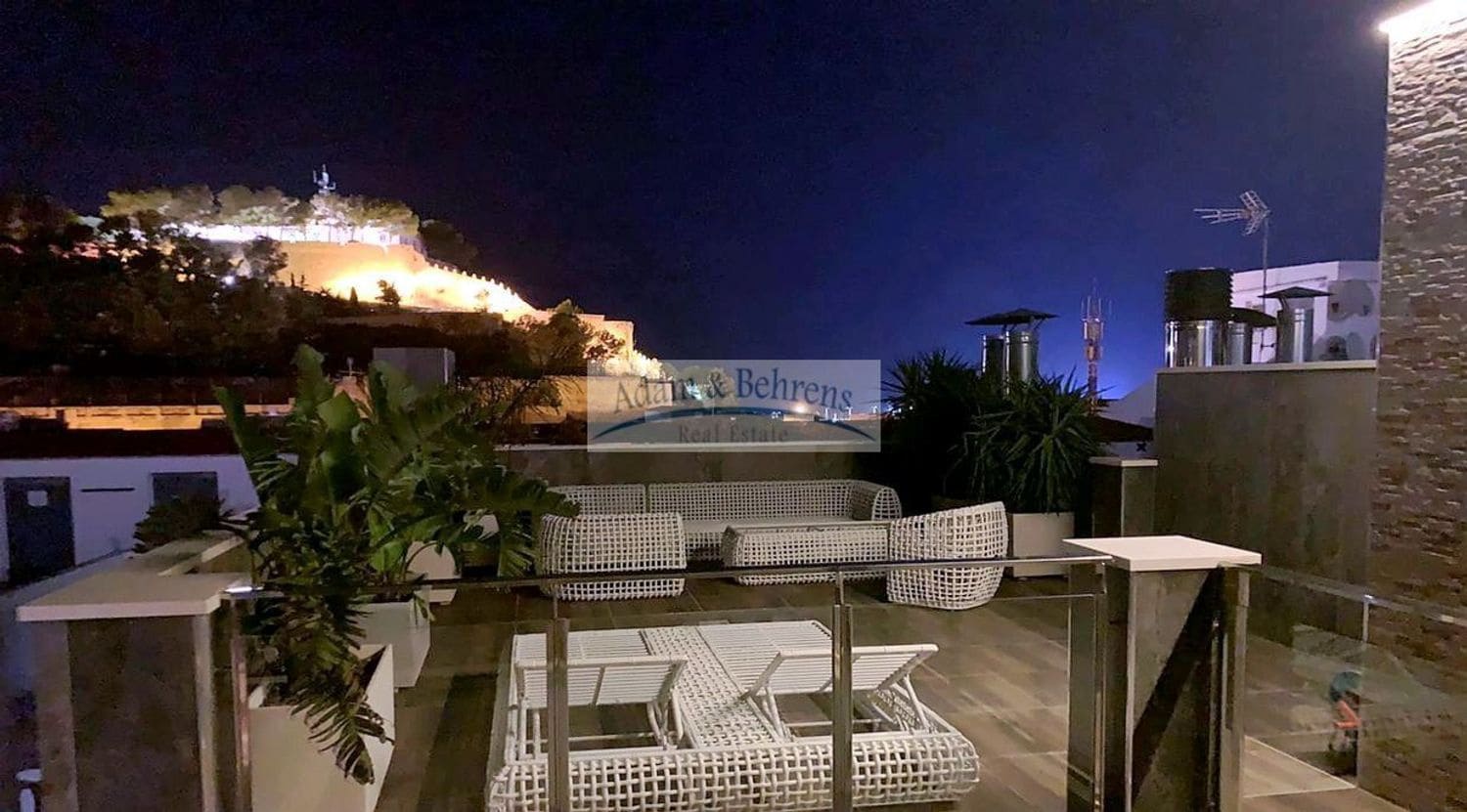 4 camera da letto Appartamento in vendita in Denia con garage - 960.000 € (Rif: 8302438)