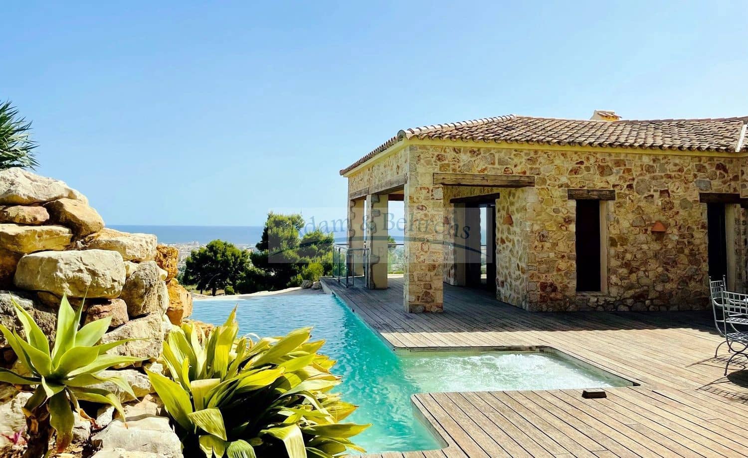 5 soveværelse Villa til salg i Denia med swimmingpool garage - € 1.250.000 (Ref: 8638167)