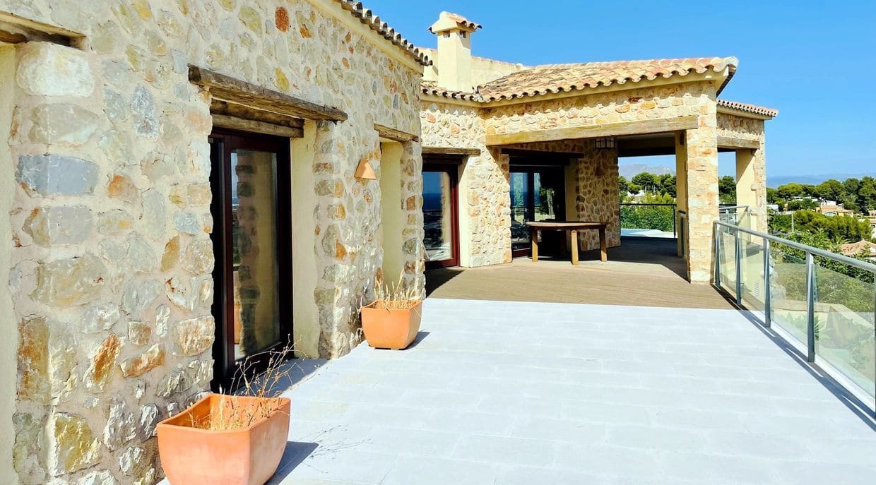 5 soveværelse Villa til salg i Denia med swimmingpool garage - € 1.250.000 (Ref: 8638167)