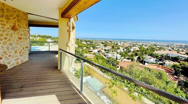 5 Zimmer Villa zu verkaufen in Dénia mit Pool Garage - 1.250.000 € (Ref: 8638167)