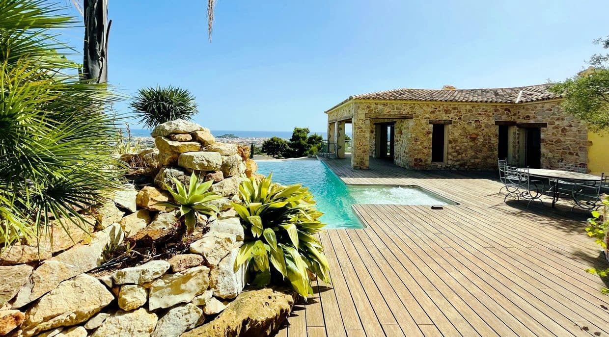 5 soveværelse Villa til salg i Denia med swimmingpool garage - € 1.250.000 (Ref: 8638167)
