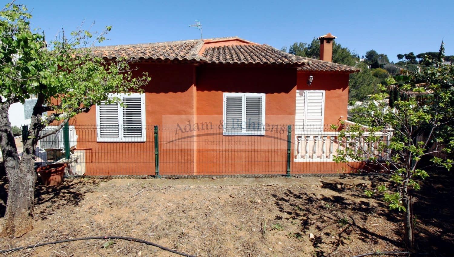 6 quarto Moradia para venda em Denia com garagem - 590 000 € (Ref: 8912522)