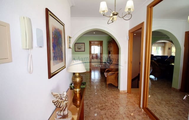 6 quarto Moradia para venda em El Montgó, Dénia com garagem - 590 000 € (Ref: 8912522)