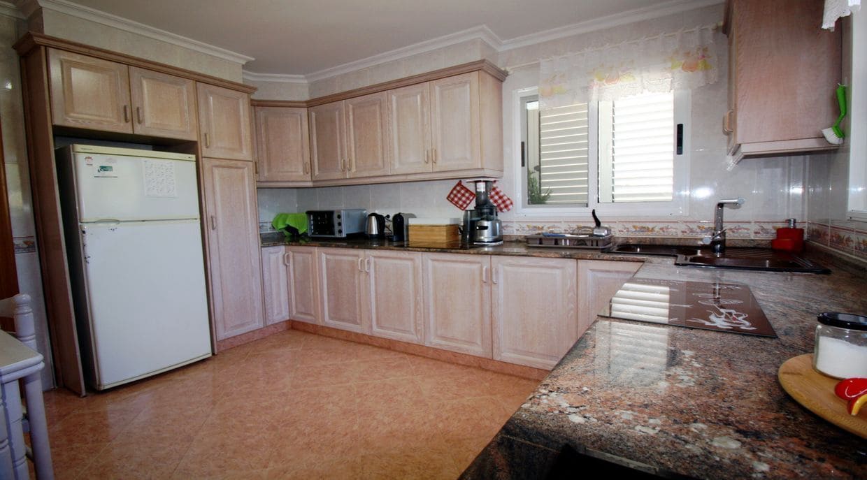6 soveværelse Villa til salg i Denia med garage - € 550.000 (Ref: 8912522)