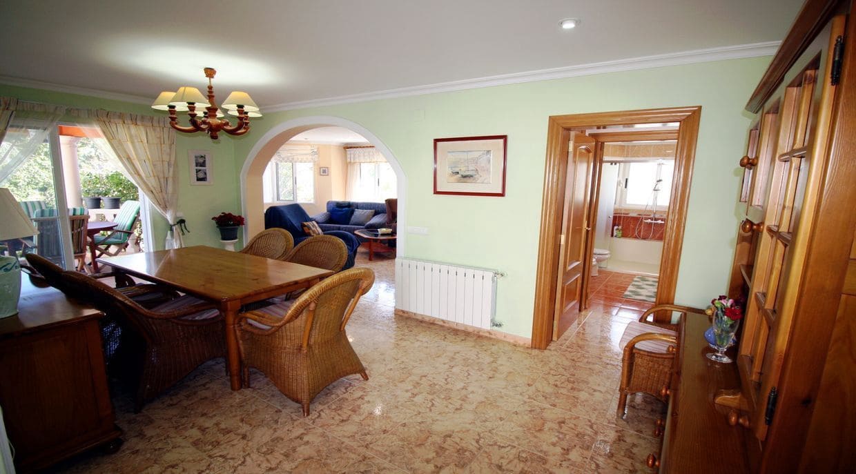 6 soveværelse Villa til salg i Denia med garage - € 550.000 (Ref: 8912522)