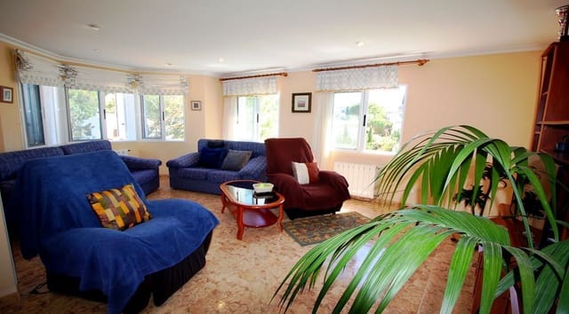 6 Zimmer Villa zu verkaufen in Dénia mit Garage - 550.000 € (Ref: 8912522)