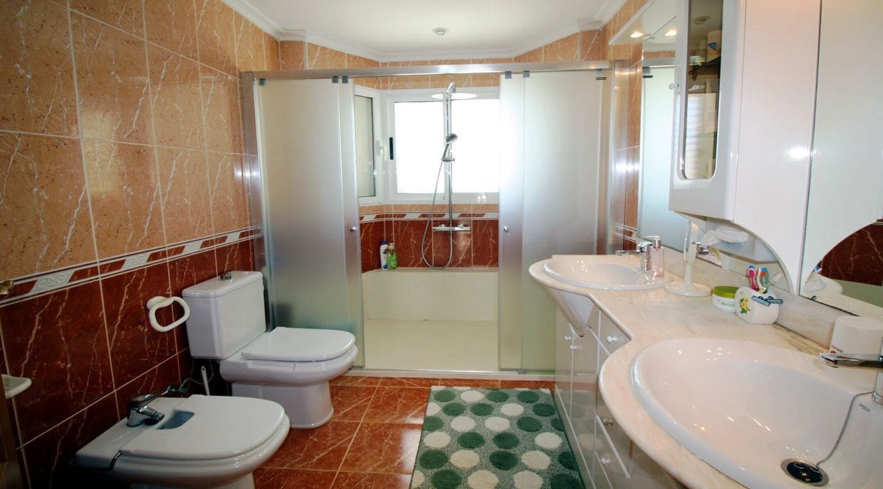 6 soveværelse Villa til salg i Denia med garage - € 550.000 (Ref: 8912522)