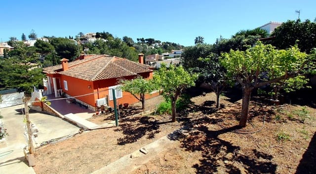 6 Zimmer Villa zu verkaufen in Dénia mit Garage - 550.000 € (Ref: 8912522)