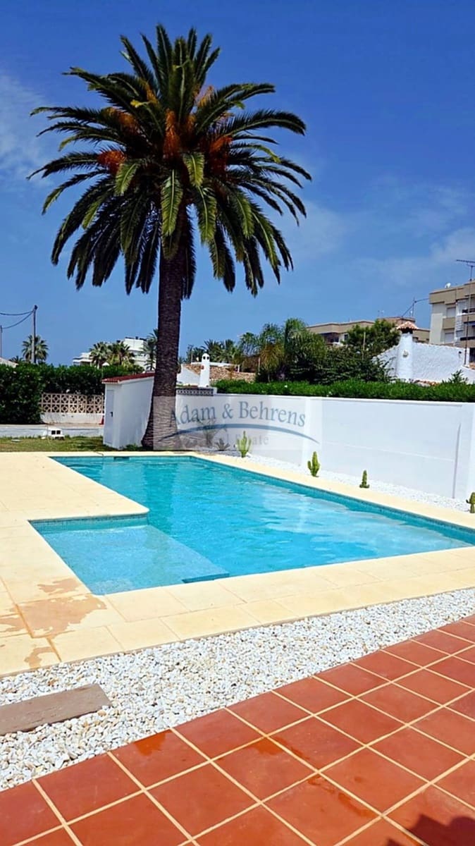 4 camera da letto Villa in vendita in Denia con piscina garage - 850.000 € (Rif: 9075674)