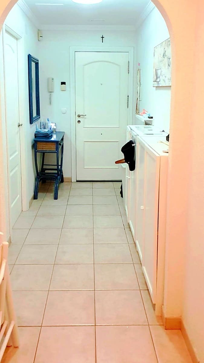 Apartamento de 2 habitaciones en Oliva en venta con piscina garaje - 289.000 € (Ref: 9115667)
