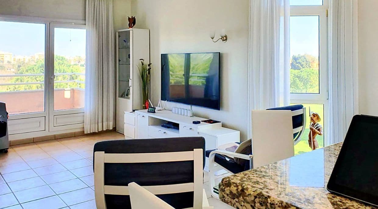Apartamento de 2 habitaciones en Oliva en venta con piscina garaje - 289.000 € (Ref: 9115667)