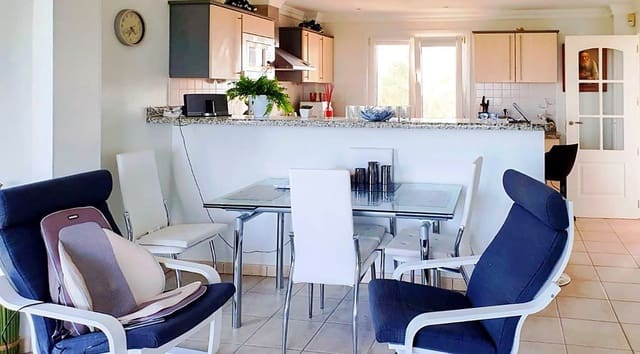 2 sovrum Lägenhet till salu i Oliva med pool garage - 289 000 € (Ref: 9115667)