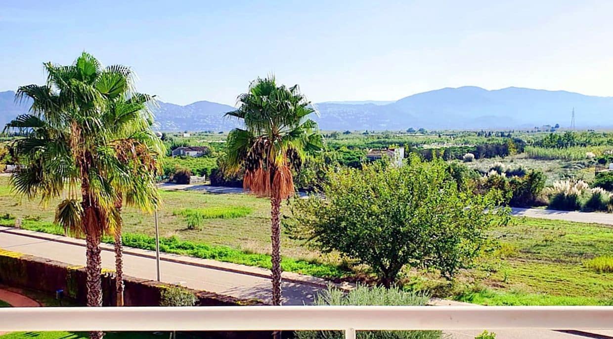 Apartamento de 2 habitaciones en Oliva en venta con piscina garaje - 289.000 € (Ref: 9115667)