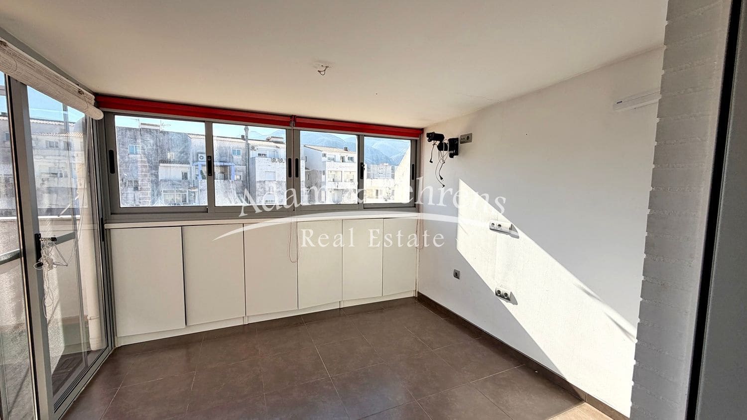 3 soveværelse Lejlighed til salg i Pego med swimmingpool garage - € 345.000 (Ref: 9142574)