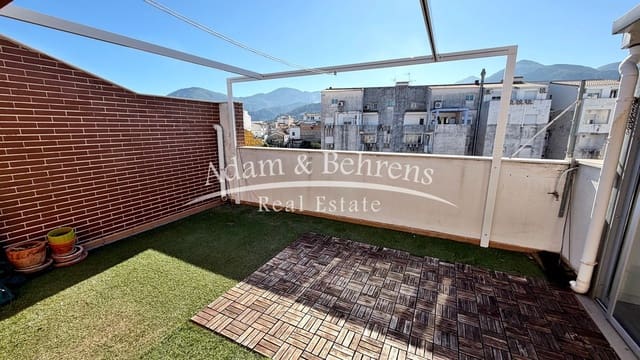 3 camera da letto Appartamento in vendita in Pego con piscina garage - 345.000 € (Rif: 9142574)