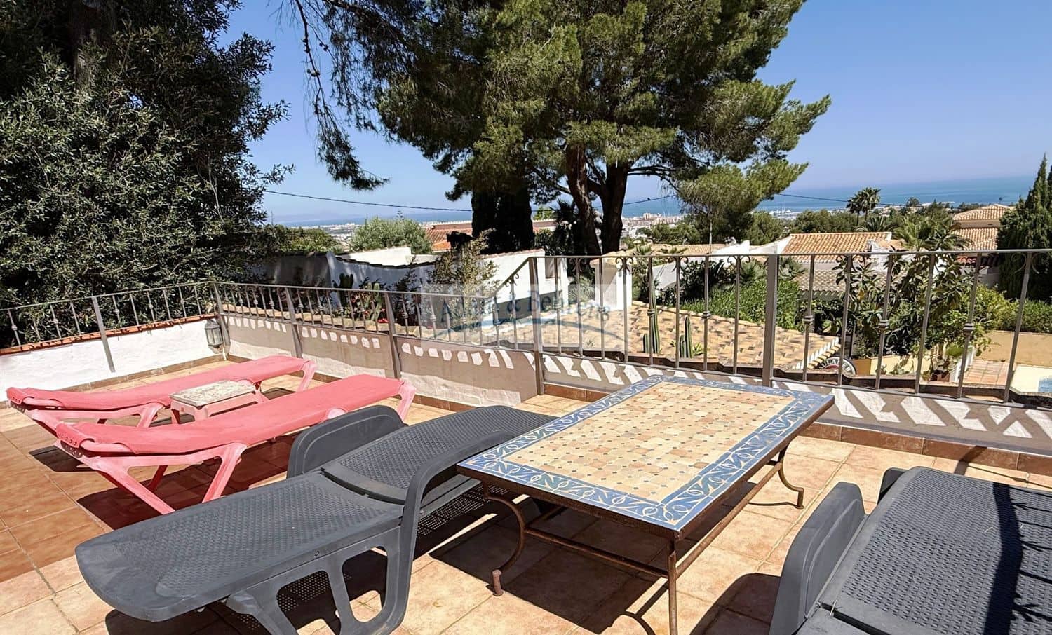 3 chambre Villa/Maison à vendre à Denia avec piscine garage - 490 000 € (Ref: 9162035)