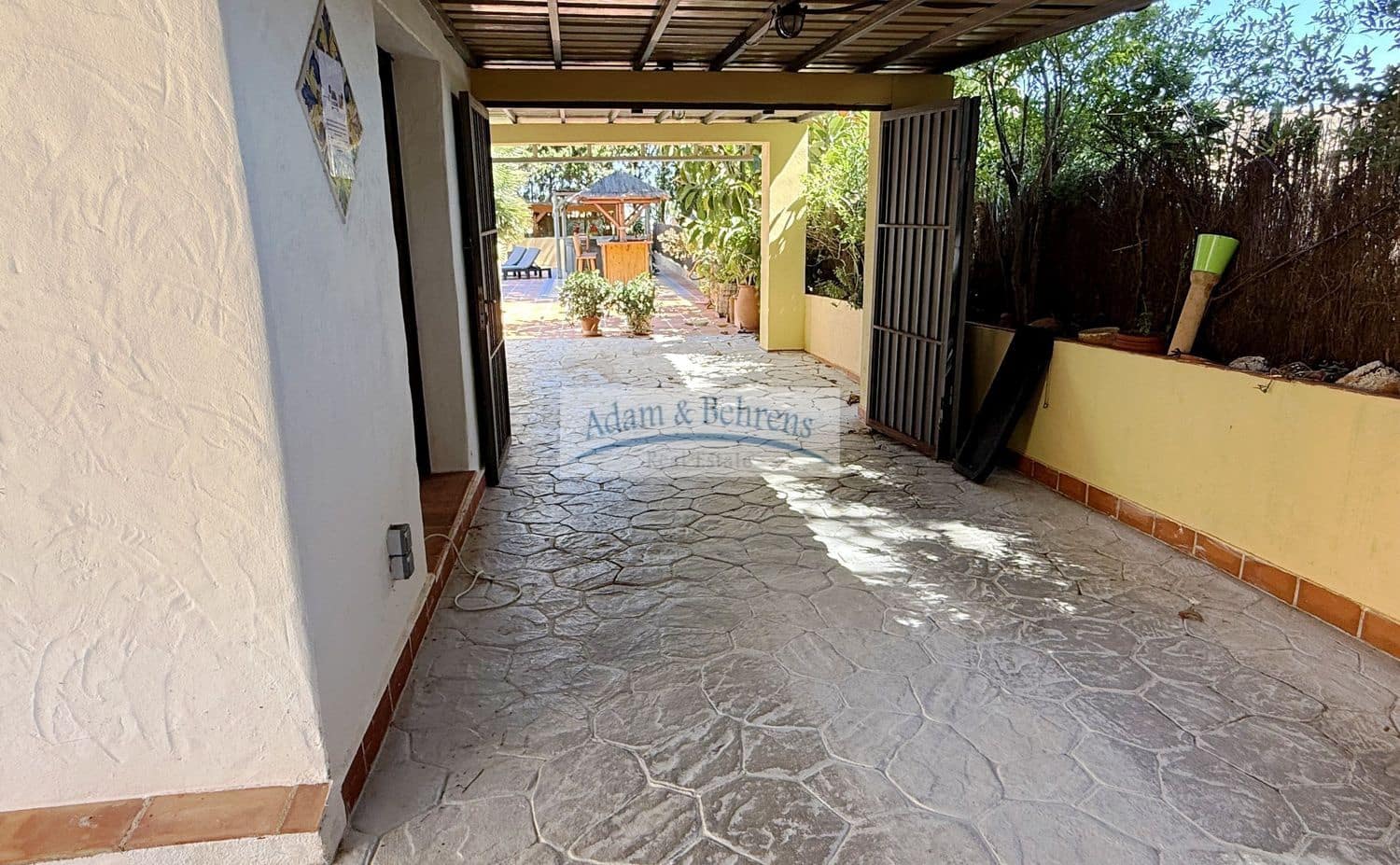 3 chambre Villa/Maison à vendre à Denia avec piscine garage - 490 000 € (Ref: 9162035)