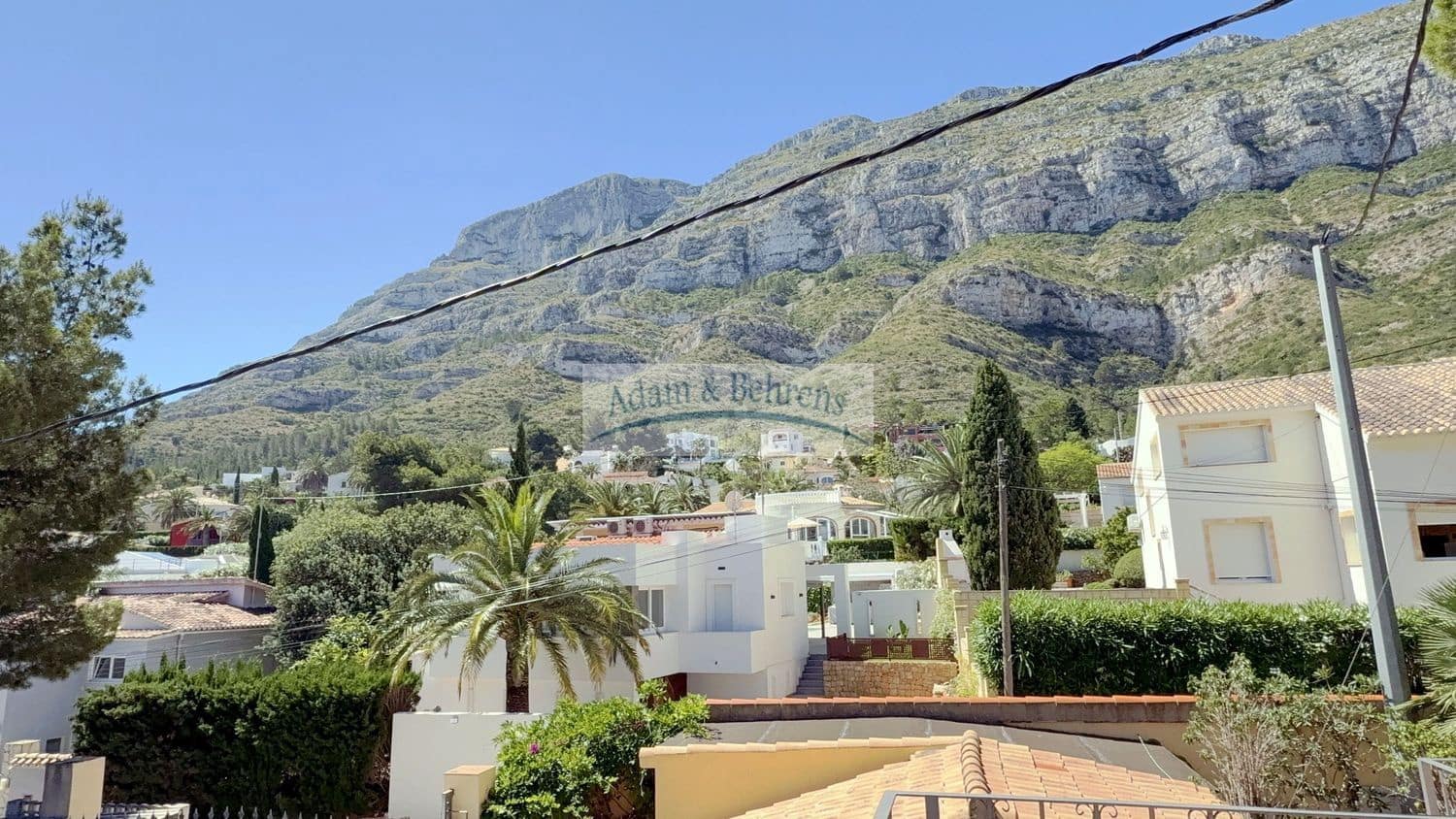 3 chambre Villa/Maison à vendre à Denia avec piscine garage - 490 000 € (Ref: 9162035)