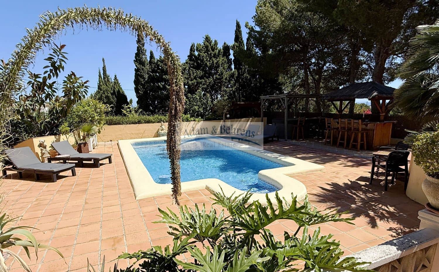 3 chambre Villa/Maison à vendre à Denia avec piscine garage - 490 000 € (Ref: 9162035)