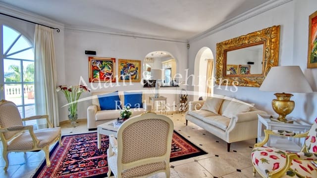 5 Zimmer Villa zu verkaufen in La Sella mit Pool Garage - 1.499.000 € (Ref: 9284062)